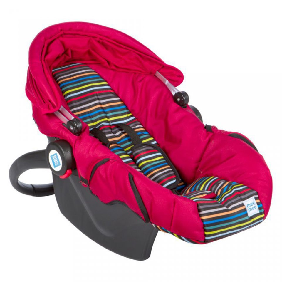 Background Cleaning Baby Car Seat